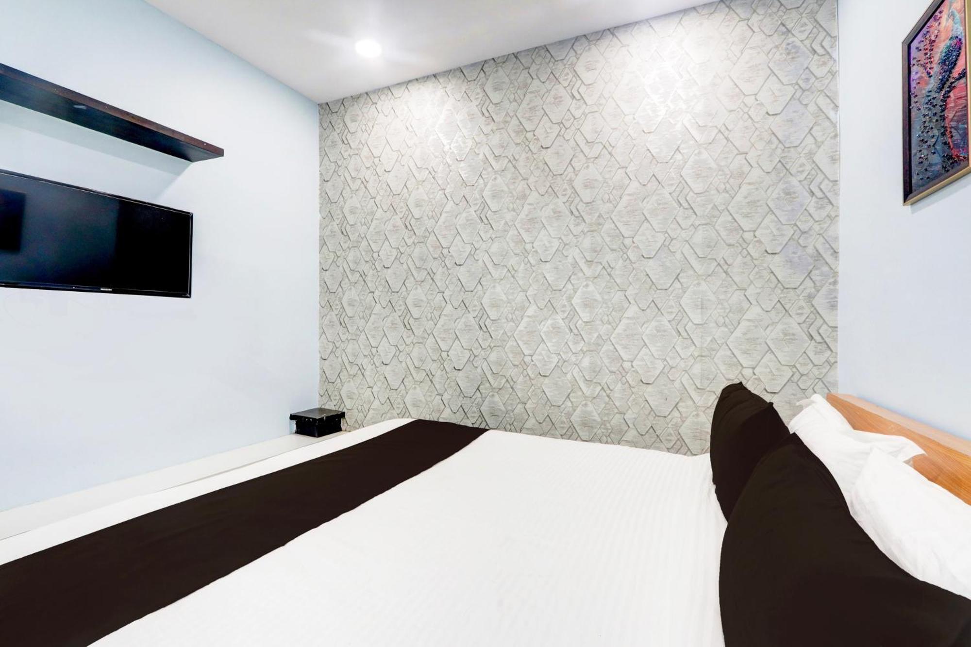 Hotel O Moon Light Nizamabad Εξωτερικό φωτογραφία